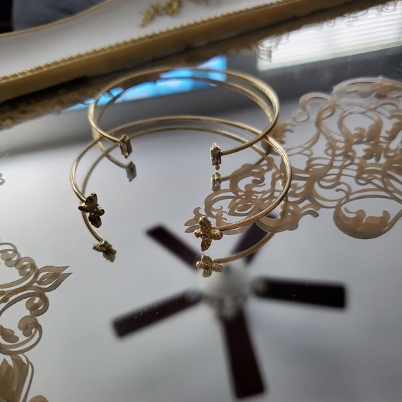 2pc danity elegant bee bracelet - Picture 2 of 2